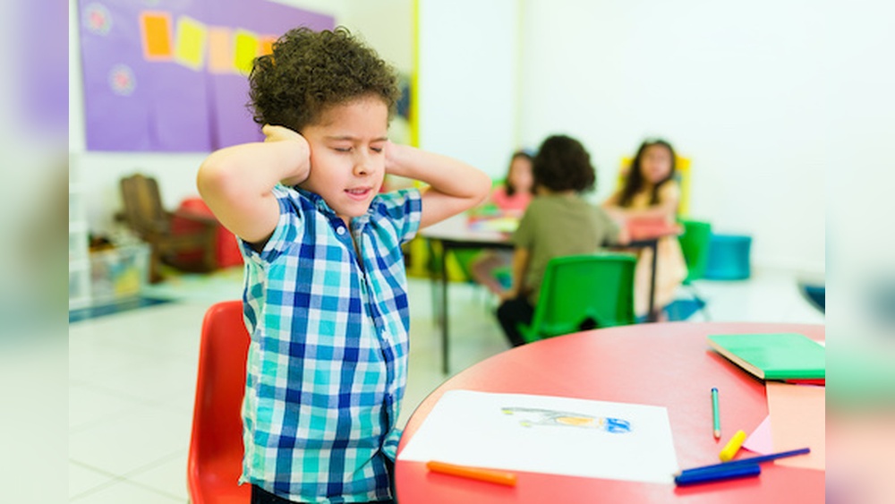 How to Focus in Noisy Homes As a Student